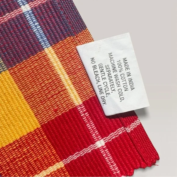 Crate&Barrel Multicolor Plaid Placemats Set of 4 - Picture 4 of 6